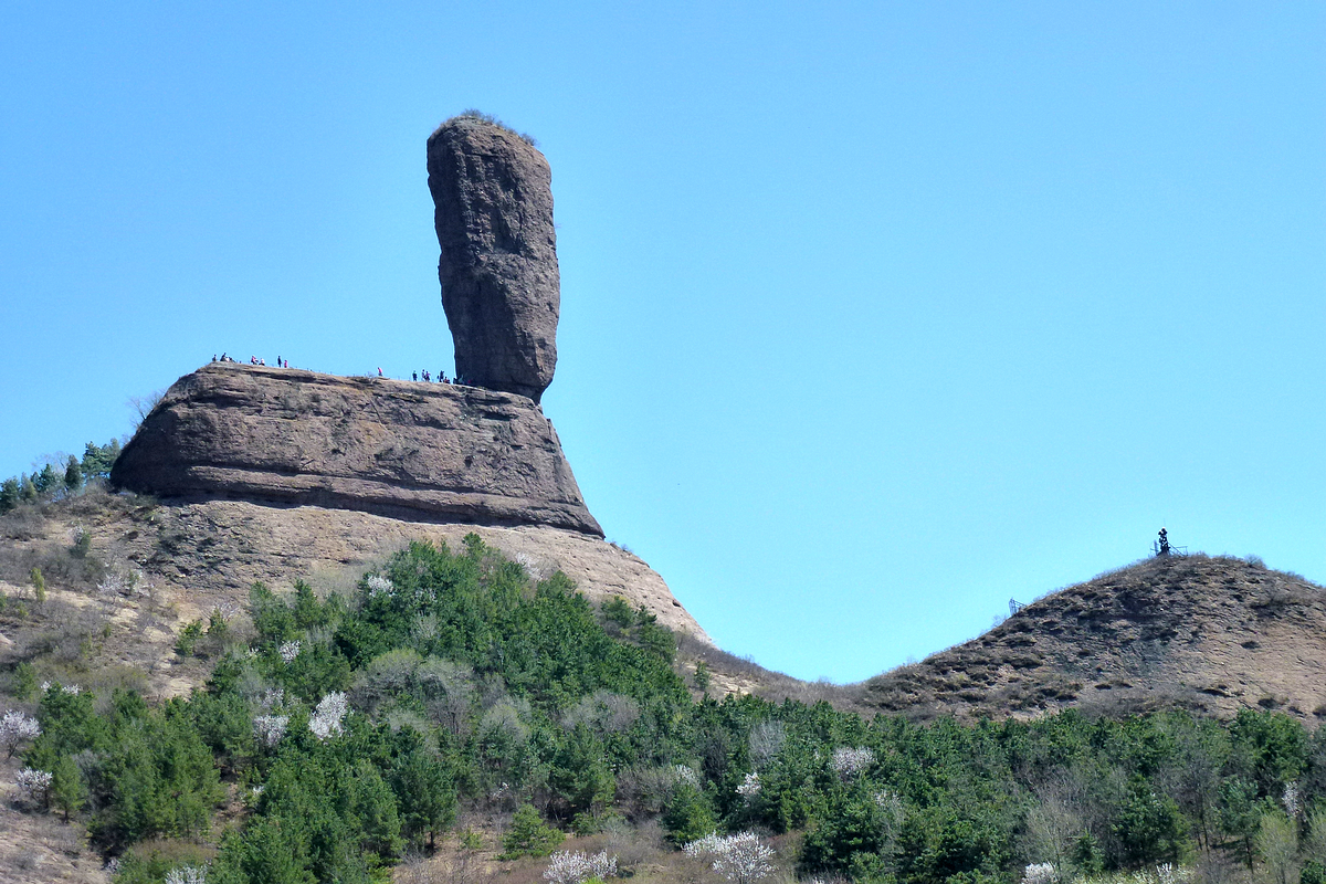 承德磬锤峰旅游攻略，去摸一摸那个大棒槌